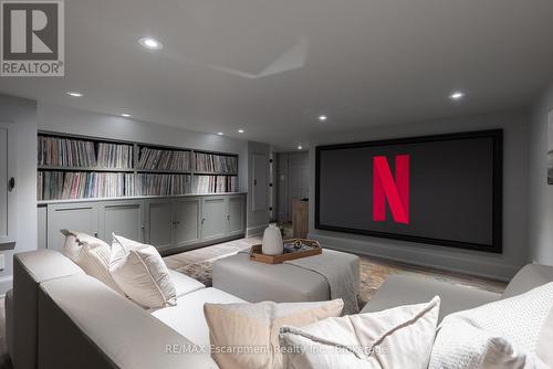 247 Douglas Avenue, Oakville (Oo Old Oakville), ON - Indoor