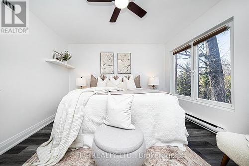7 - 120 Glen Manor Drive, Toronto (The Beaches), ON - Indoor Photo Showing Bedroom