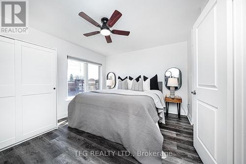 7 - 120 Glen Manor Drive, Toronto (The Beaches), ON - Indoor Photo Showing Bedroom