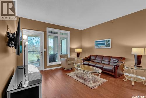 213 4721 Mctavish Street, Regina, SK - Indoor Photo Showing Living Room