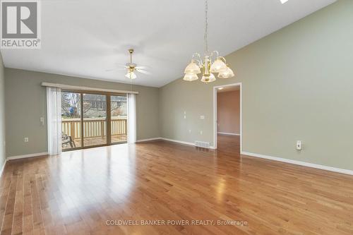 23 - 680 Commissioners Road W, London South (South M), ON - Indoor