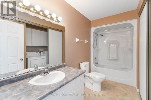 23 - 680 Commissioners Road W, London South (South M), ON - Indoor Photo Showing Bathroom