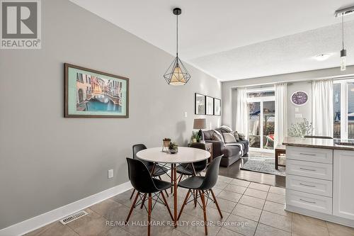 332 Gracewood Crescent, Ottawa, ON - Indoor Photo Showing Dining Room
