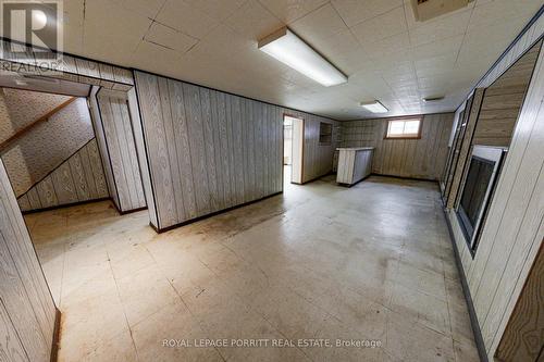 18 Stephen Drive, Toronto, ON - Indoor