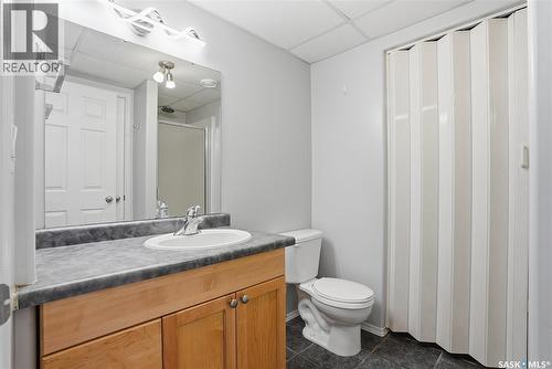 120 655 Kenderdine Road, Saskatoon, SK - Indoor Photo Showing Bathroom