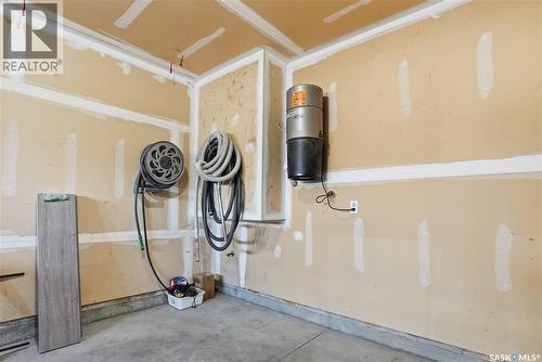 120 655 Kenderdine Road, Saskatoon, SK - Indoor