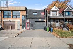 2400 ST. CLAIR AVENUE W  Toronto, ON M6N 1L1