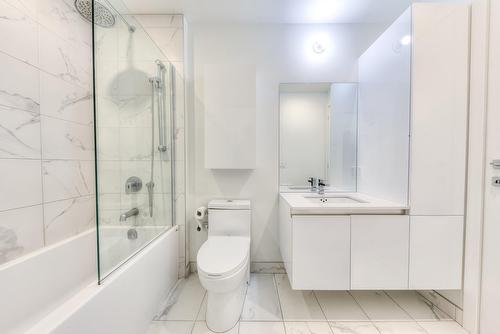 Salle de bains - 710-1170 Rue Montcalm, Montréal (Ville-Marie), QC - Indoor Photo Showing Bathroom