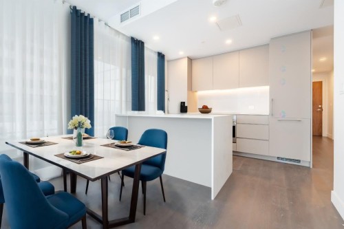 Cuisine - 506-1500 Boul. René-Lévesque O., Montréal (Ville-Marie), QC - Indoor Photo Showing Dining Room