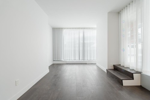 Salon - 506-1500 Boul. René-Lévesque O., Montréal (Ville-Marie), QC - Indoor Photo Showing Other Room