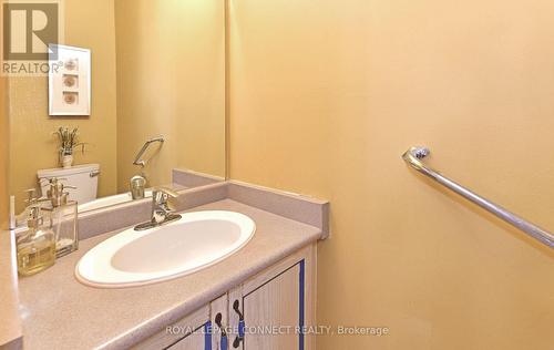 154 Pressed Brick Drive, Brampton, ON - Indoor Photo Showing Bathroom