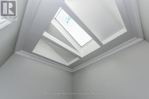 Upper Level - 3162 Folkway Drive, Mississauga, ON - Indoor Photo Showing Other Room