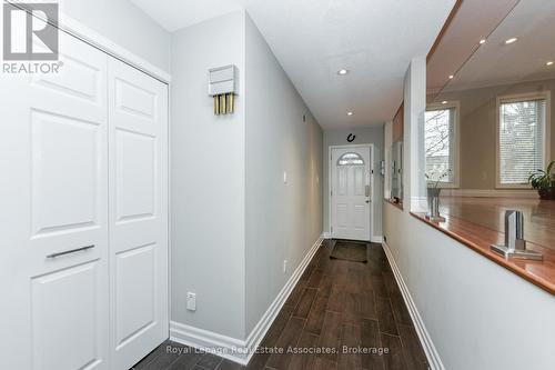 Upper Level - 3162 Folkway Drive, Mississauga, ON - Indoor Photo Showing Other Room