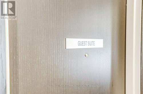 413 - 25 Fontenay Court, Toronto, ON - Indoor Photo Showing Other Room