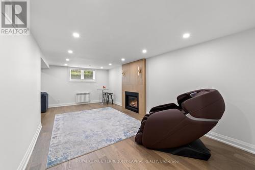 730 Hyde Road, Burlington, ON - Indoor With Fireplace