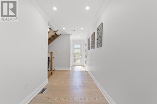 730 Hyde Road, Burlington, ON - Indoor Photo Showing Other Room