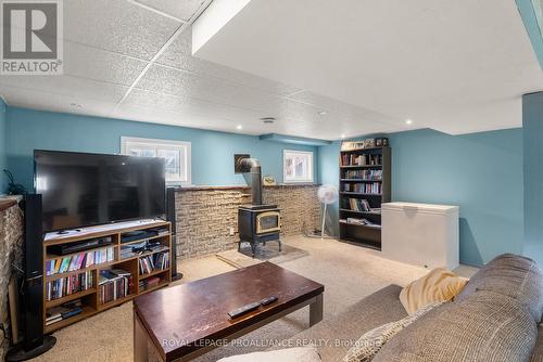 8 Oriole Crescent, Hamilton Township (Baltimore), ON - Indoor With Fireplace