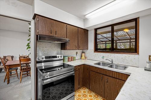 2425 Collingwood Road, West Kelowna, BC - Indoor Photo Showing Kitchen With Double Sink