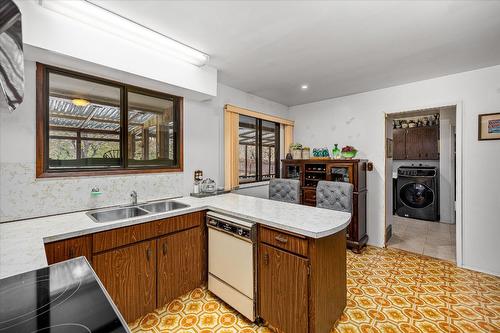 2425 Collingwood Road, West Kelowna, BC - Indoor Photo Showing Kitchen With Double Sink