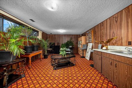 2425 Collingwood Road, West Kelowna, BC - Indoor