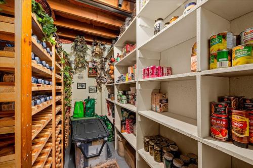 2425 Collingwood Road, West Kelowna, BC - Indoor With Storage