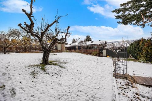 2425 Collingwood Road, West Kelowna, BC - Outdoor