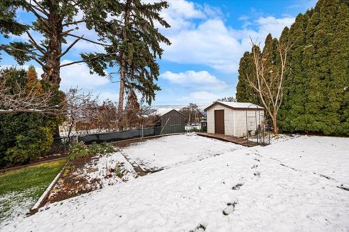 2425 Collingwood Road, West Kelowna, BC - Outdoor