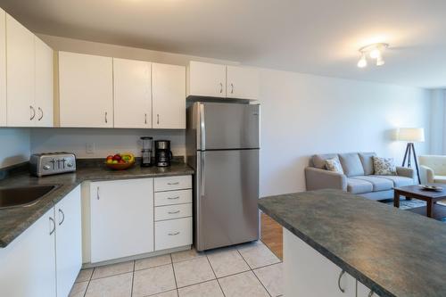 Cuisine - 308-110 Rue St-François N., Sherbrooke (Fleurimont), QC - Indoor Photo Showing Kitchen