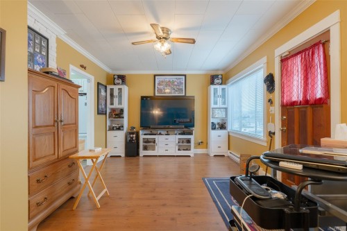 3885 14Th Ave, Port Alberni, BC 