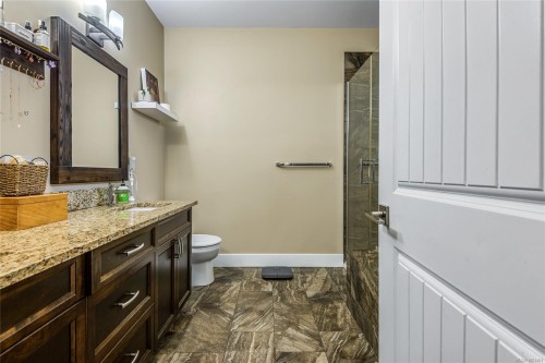 698 Eagle View Pl, Campbell River, BC 