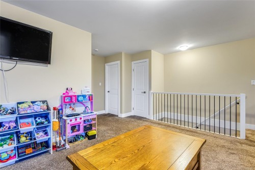 698 Eagle View Pl, Campbell River, BC 