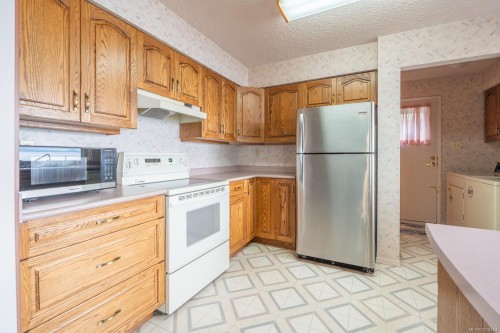 5020/5010 Fillinger Cres, Nanaimo, BC 