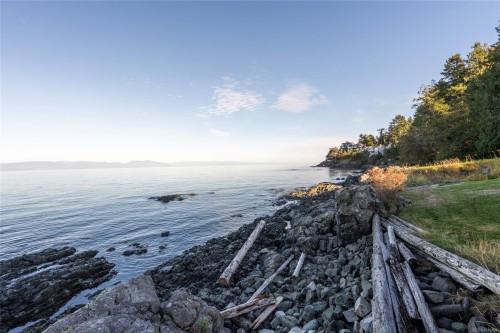 5020/5010 Fillinger Cres, Nanaimo, BC 