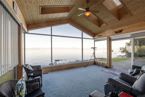 5020/5010 Fillinger Cres, Nanaimo, BC 