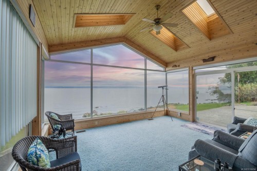 5020/5010 Fillinger Cres, Nanaimo, BC 