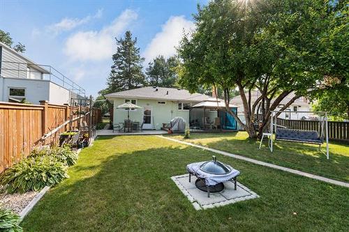 165 Rossmere Cr, Winnipeg, MB 