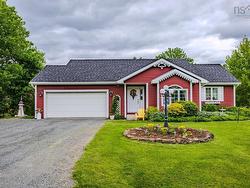 157 Parkwood South  Truro Heights, NS B6L 1M1