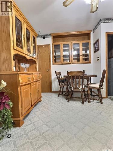 127 Mcdonald Road, Estevan, SK - Indoor Photo Showing Dining Room
