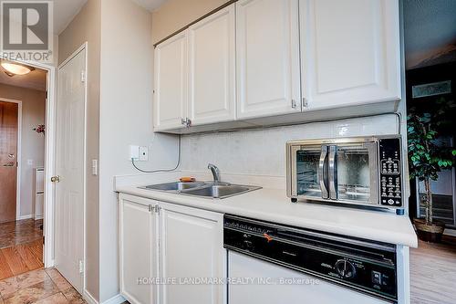 807 - 238 Doris Avenue, Toronto, ON - Indoor Photo Showing Kitchen With Double Sink