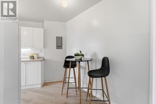 401 - 2000 Jasmine Crescent, Ottawa, ON - Indoor Photo Showing Other Room