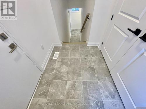 Basement - 19 Gateway Drive, Barrie, ON - Indoor Photo Showing Other Room