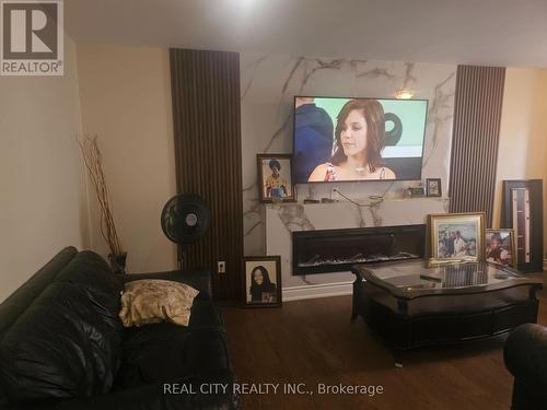 37 Bobcat Street, Brampton, ON - Indoor