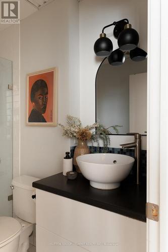Ph5 - 2154 Dundas Street W, Toronto, ON - Indoor Photo Showing Bathroom