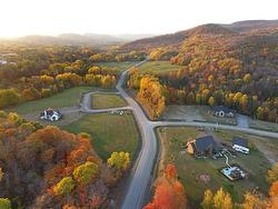 1104 Ch. du Massif  Piedmont, QC J0R 1K0