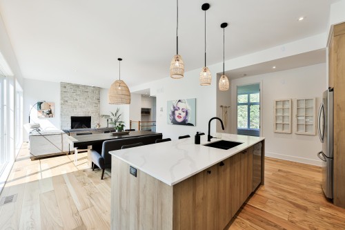 Cuisine - 1104 Ch. Du Massif, Piedmont, QC - Indoor Photo Showing Kitchen With Upgraded Kitchen