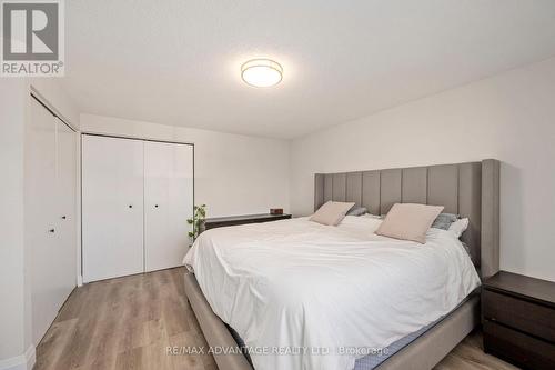 56 - 135 Belmont Drive, London South (South O), ON - Indoor Photo Showing Bedroom
