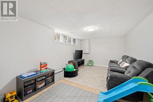 56 - 135 Belmont Drive, London South (South O), ON - Indoor
