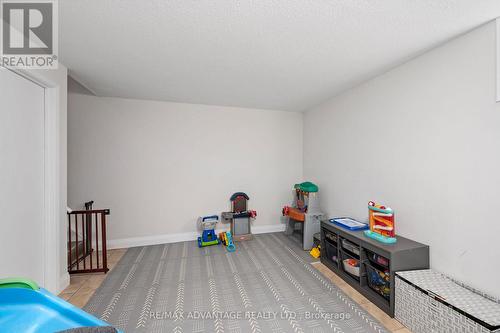 56 - 135 Belmont Drive, London South (South O), ON - Indoor
