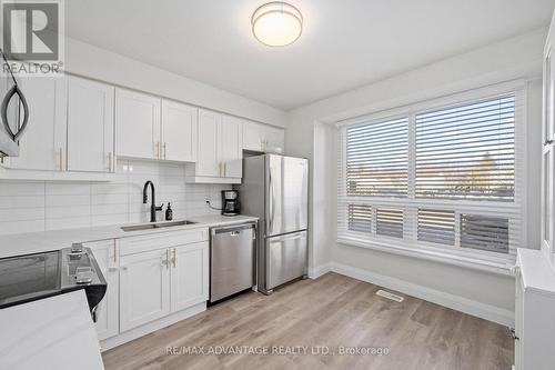 56 - 135 Belmont Drive, London South (South O), ON - Indoor Photo Showing Kitchen With Stainless Steel Kitchen With Double Sink