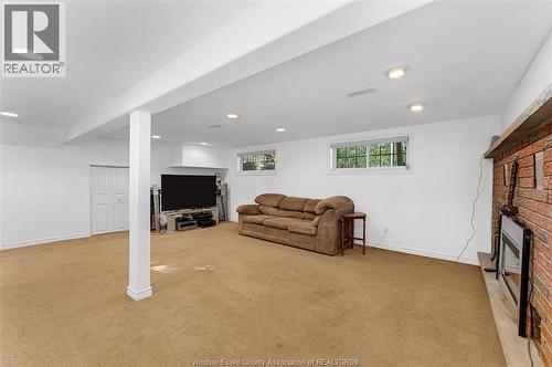 1005 Bouffard, Lasalle, ON - Indoor